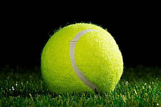 NBA历史得分，东契奇、库里、哈登巅峰对决，三分球争雄.